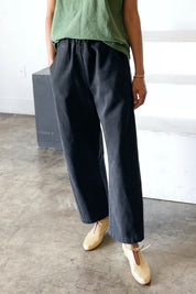 Black Canvas Arc Pant