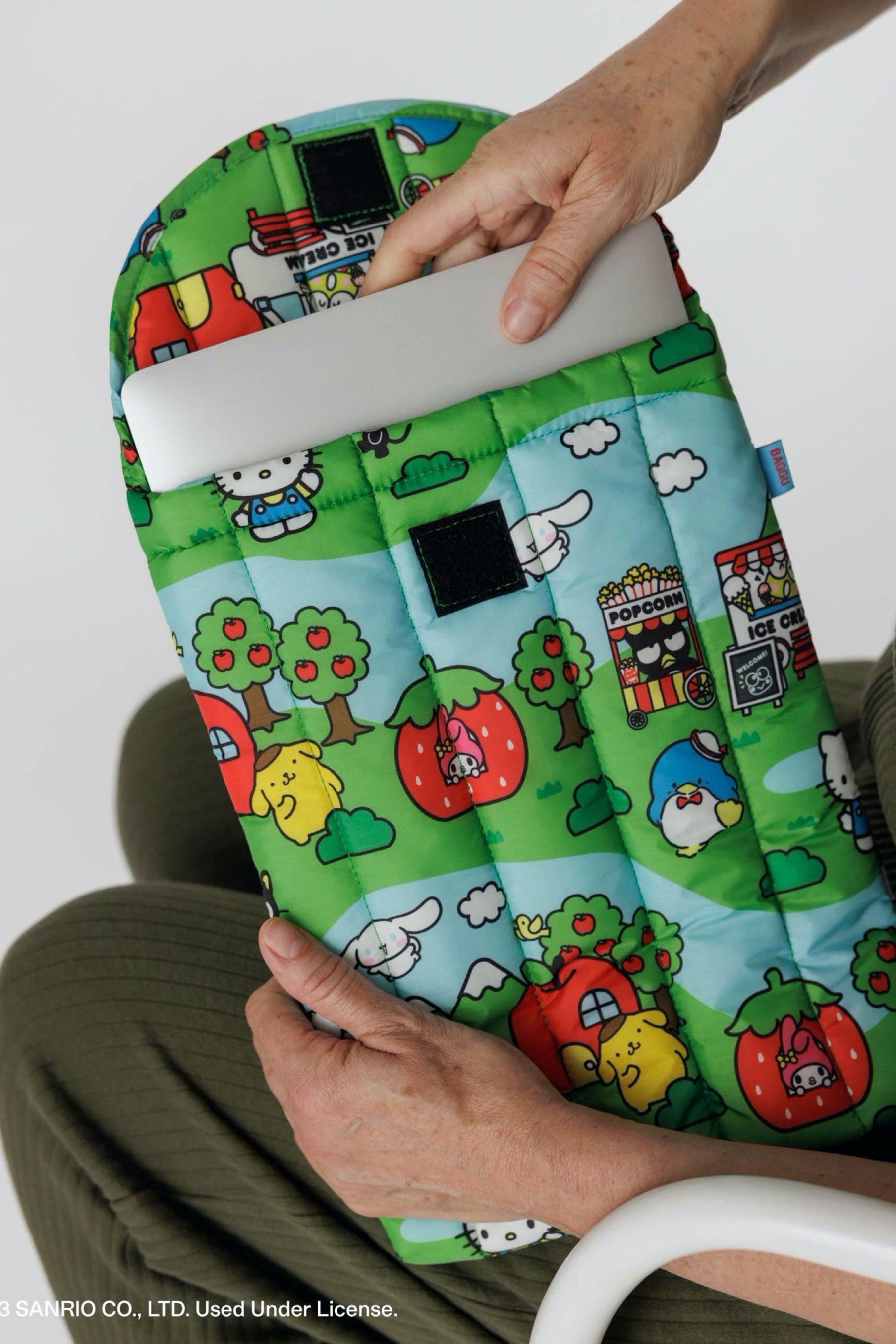 Hello Kitty And Friends Scene Puffy Laptop Sleeve