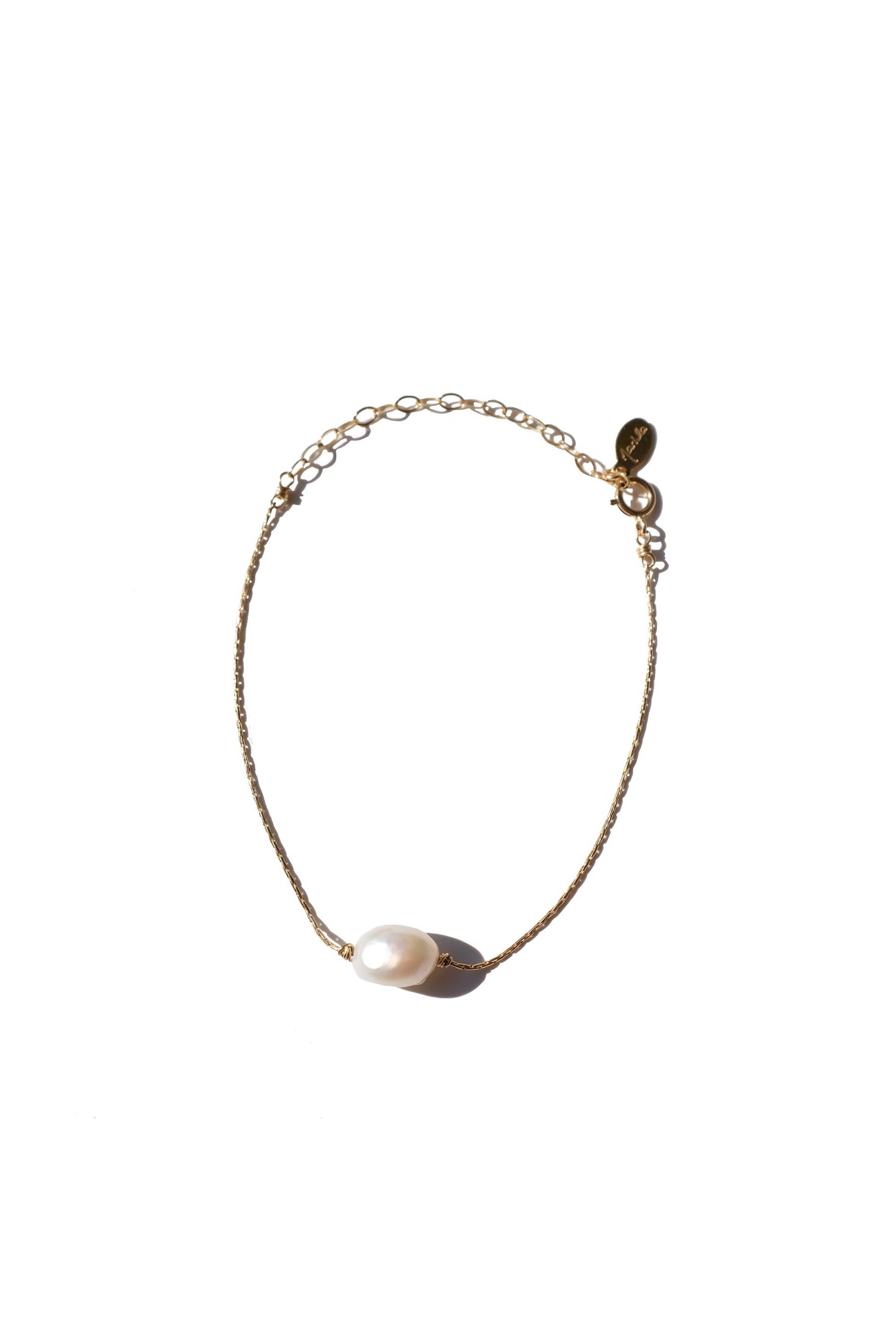 Gold Pearl Itty Bitty Bracelet