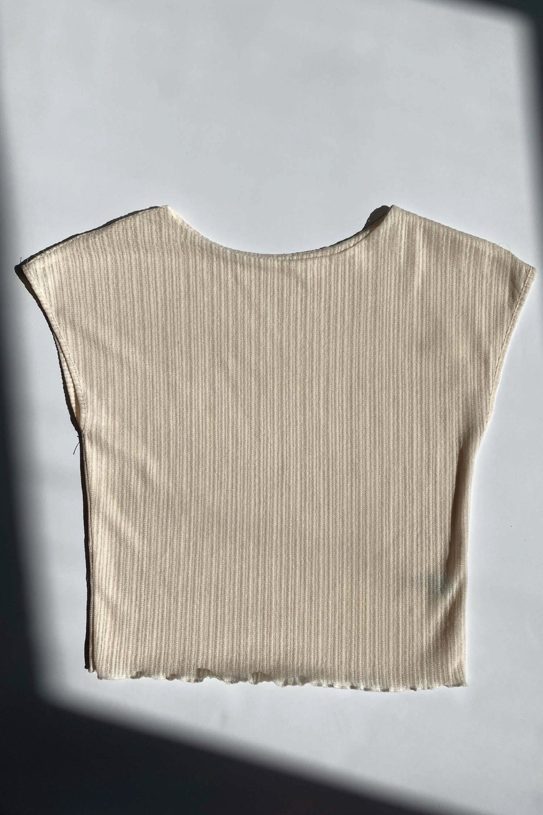 Eggshell Ribbed Mesh Tee