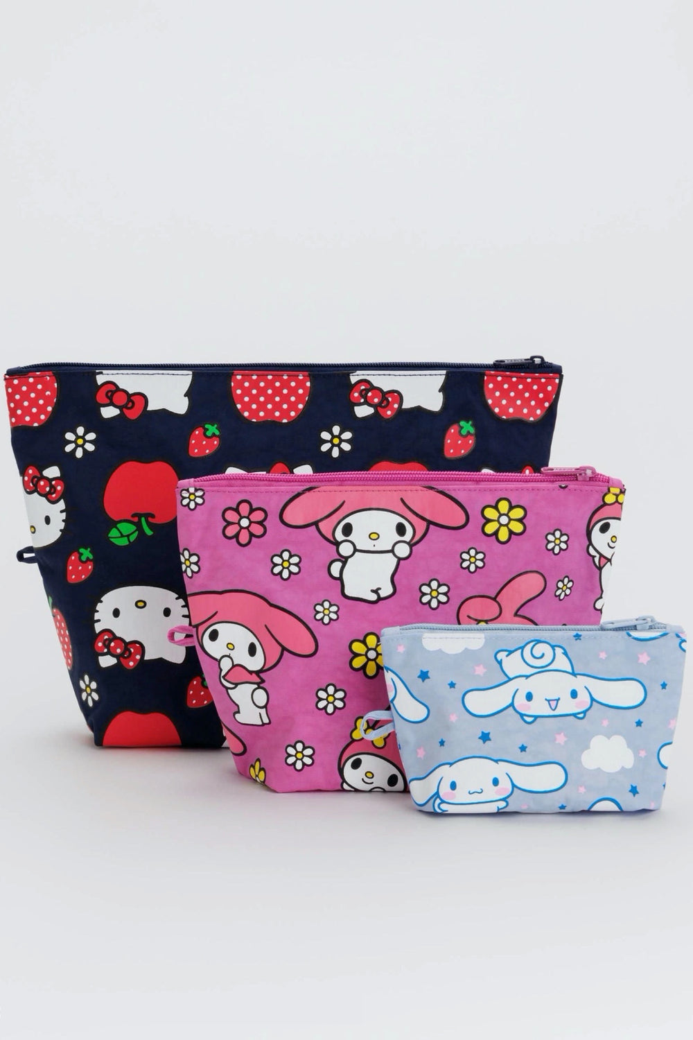 Hello Kitty And Friends Go Pouch Set