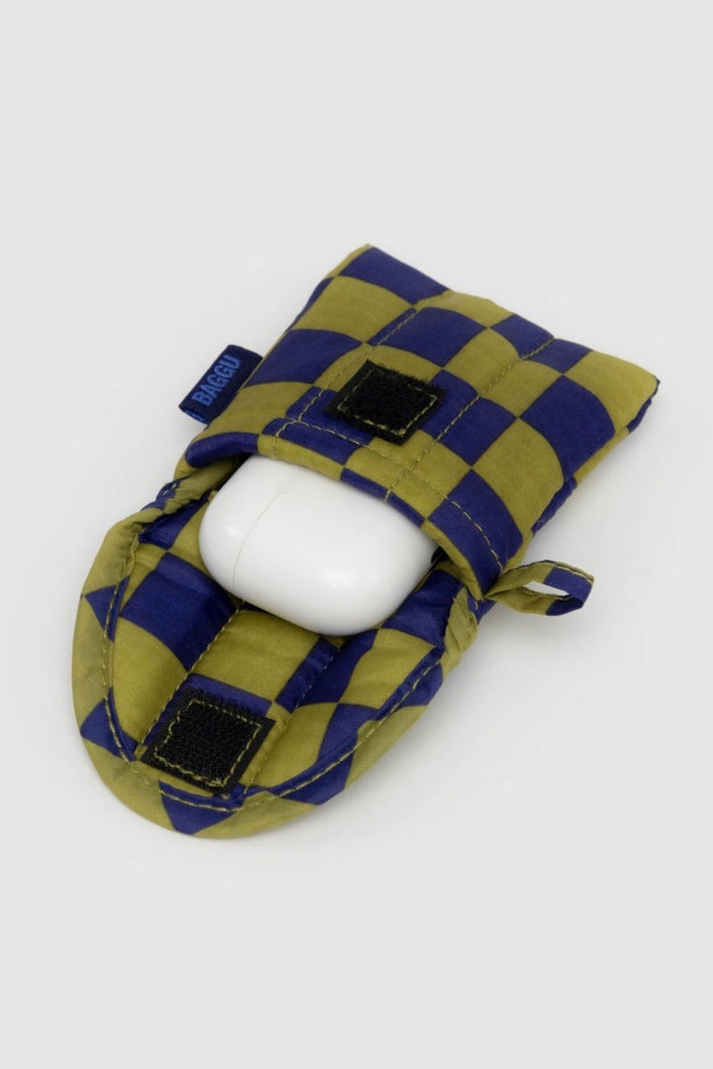 Pear Navy Check Puffy Earbuds Case