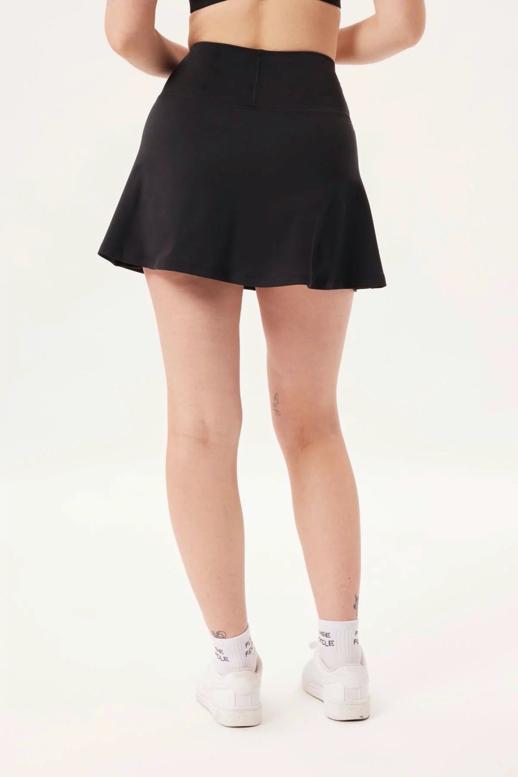 Black Float Flounce Skort